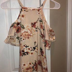 Charlotte Russe Off the shoulder Top Size XS